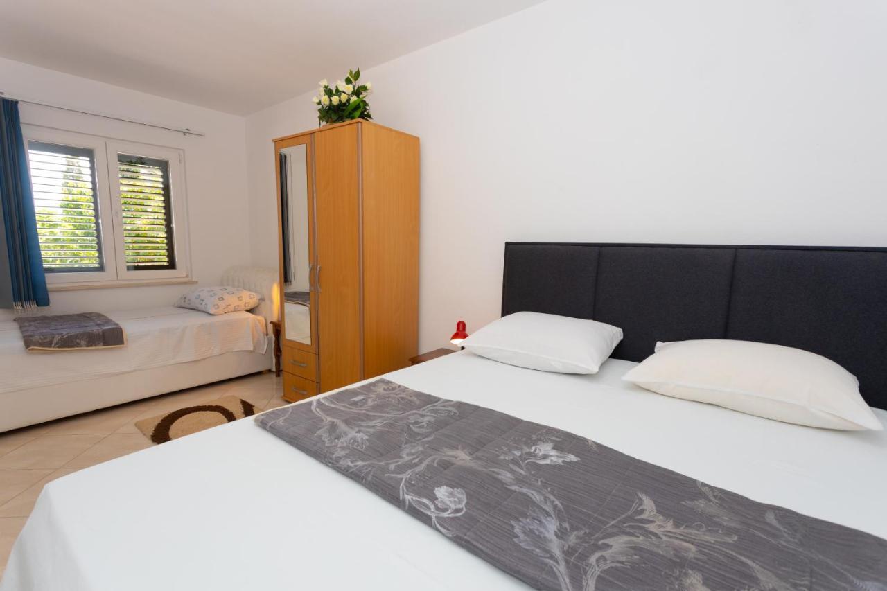 Apartments Melissa Sumartin Buitenkant foto